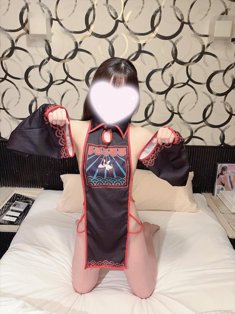 みな